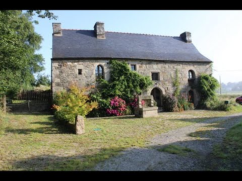 (UNDER OFFER) 17th Century Farmhouse with Land - €210,000